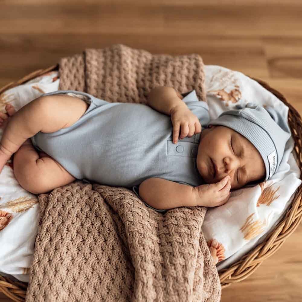 Snuggle Hunny Jumpsuits Zen Short Sleeve Organic Body Suit