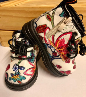 Floral Design Boots (White)